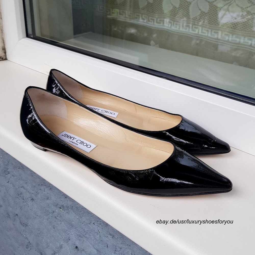 JIMMY CHOO Black Patent Leather Flats size EUR 39
